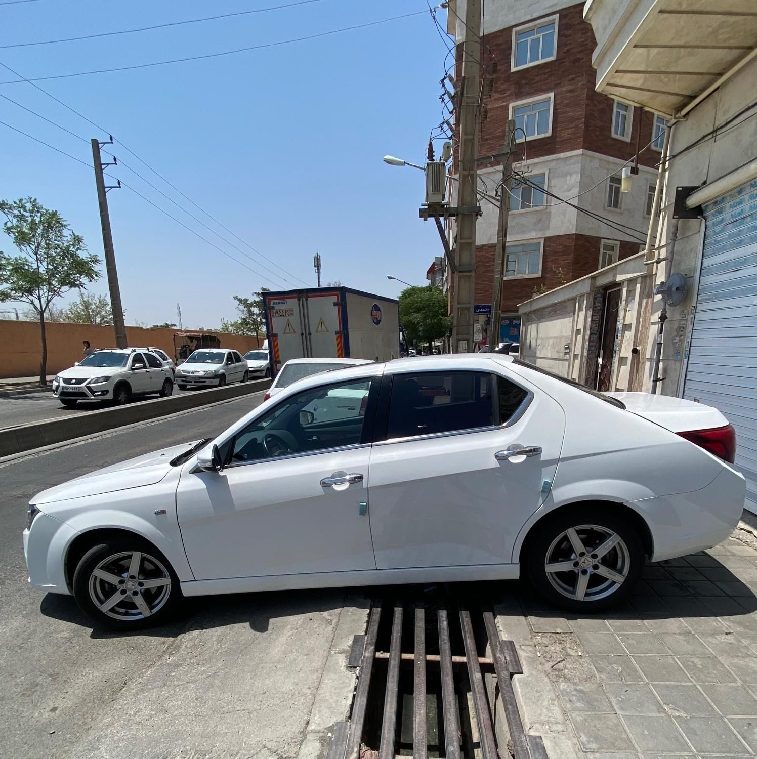 دنا پلاس اتوماتیک مدل ۱۴۰۲|خودرو سواری و وانت|تهران, خلیج فارس|دیوار
