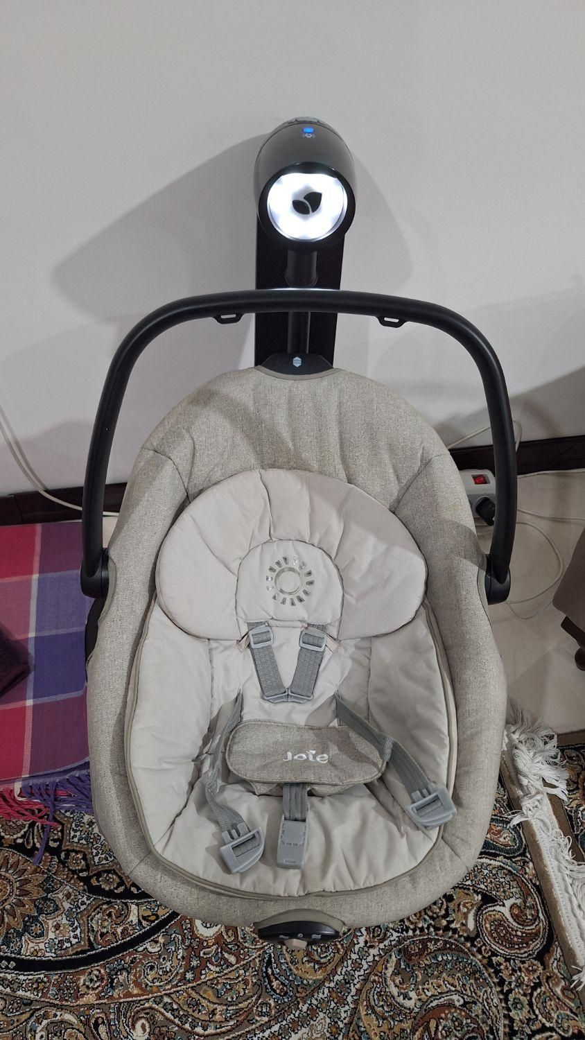 گهواره برقی مدل Serina 2 in 1 برند Joie|تخت و صندلی بچه|کرج, شهرک جهان‌نما|دیوار