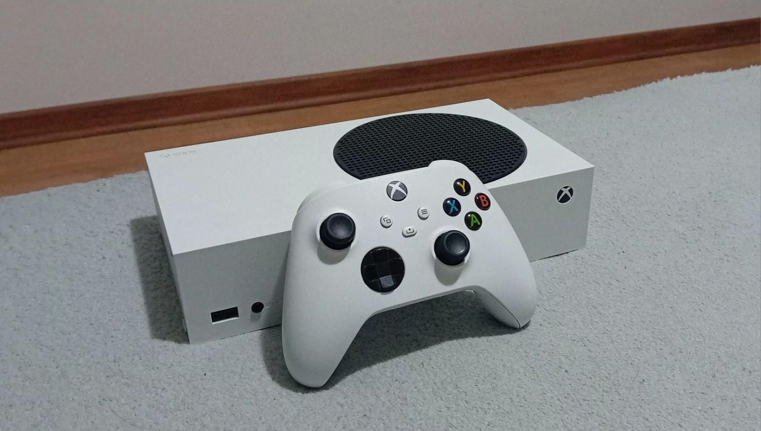 کنسول xbox series s|کنسول، بازی ویدئویی و آنلاین|شیراز, ملاصدرا|دیوار