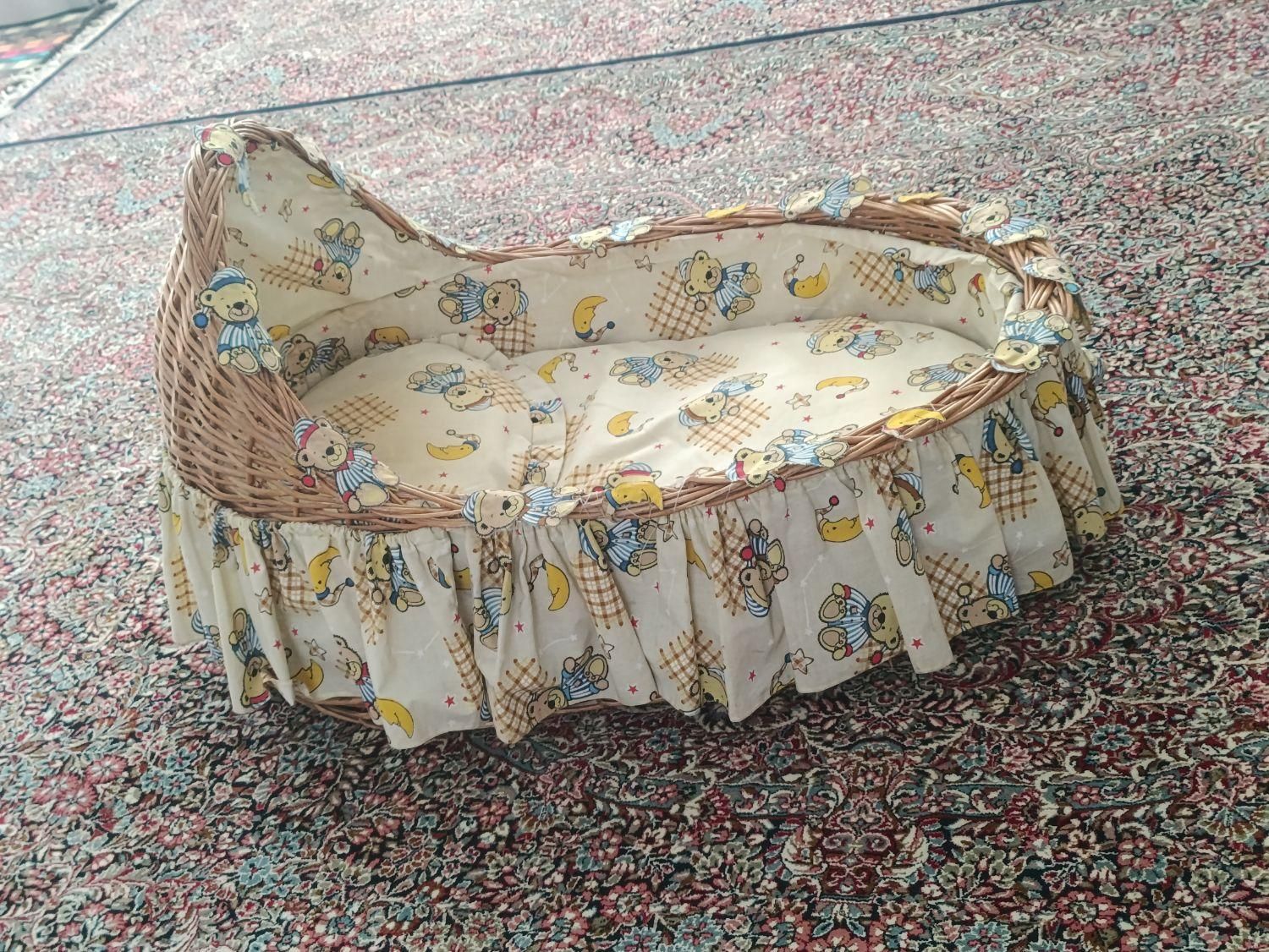 تخت حصیری|تخت و صندلی بچه|رفسنجان, |دیوار