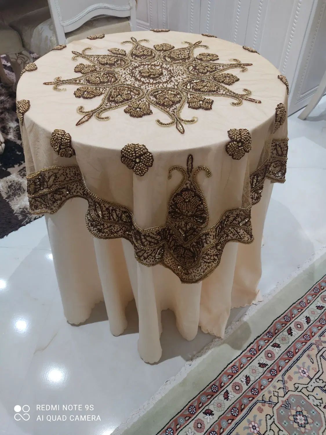 میز خاطره ، میز گرد|پرده، رانر، رومیزی|تهران, نیروی هوایی (پیروزی)|دیوار
