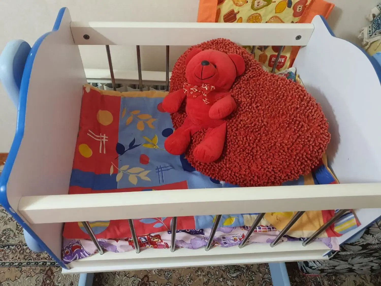 گهواره چوبی|تخت و سرویس خواب|مشهد, ارمغان|دیوار
