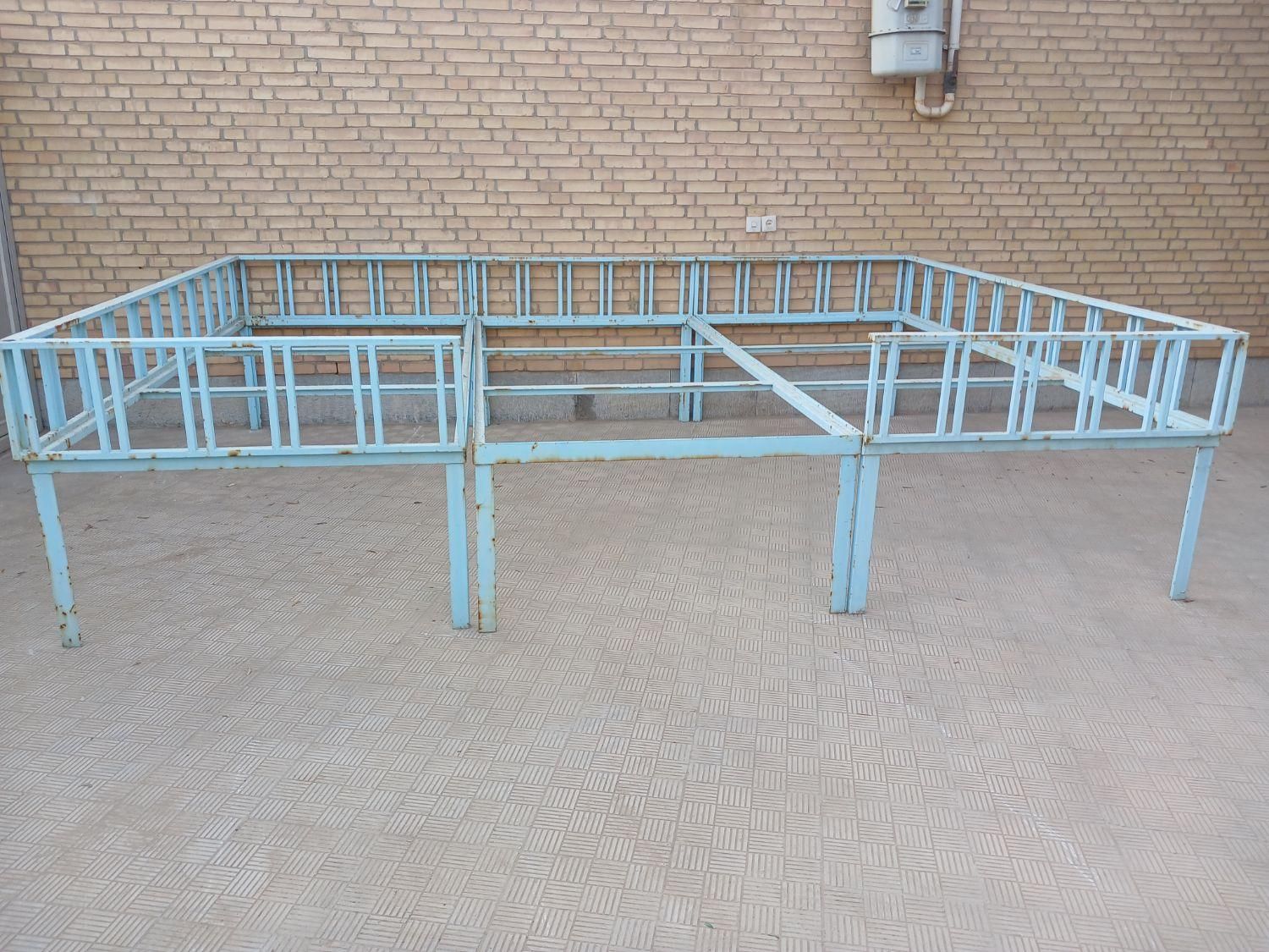 تخت اهنی|تخت و سرویس خواب|یزد, |دیوار