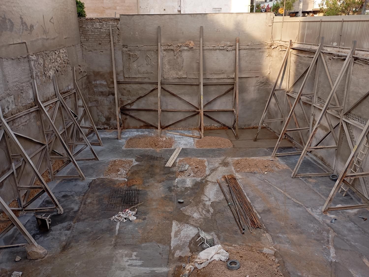 مهاربندی اجرای شاتکریت مقاوم سازی و تخریب ساختمان|خدمات پیشه و مهارت|شیراز, فرهنگ شهر|دیوار