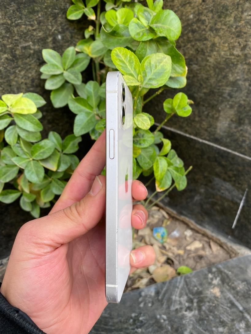 اپل iPhone 12 با حافظهٔ ۶۴ گیگابایت|موبایل|تهران, نیروی هوایی (پیروزی)|دیوار
