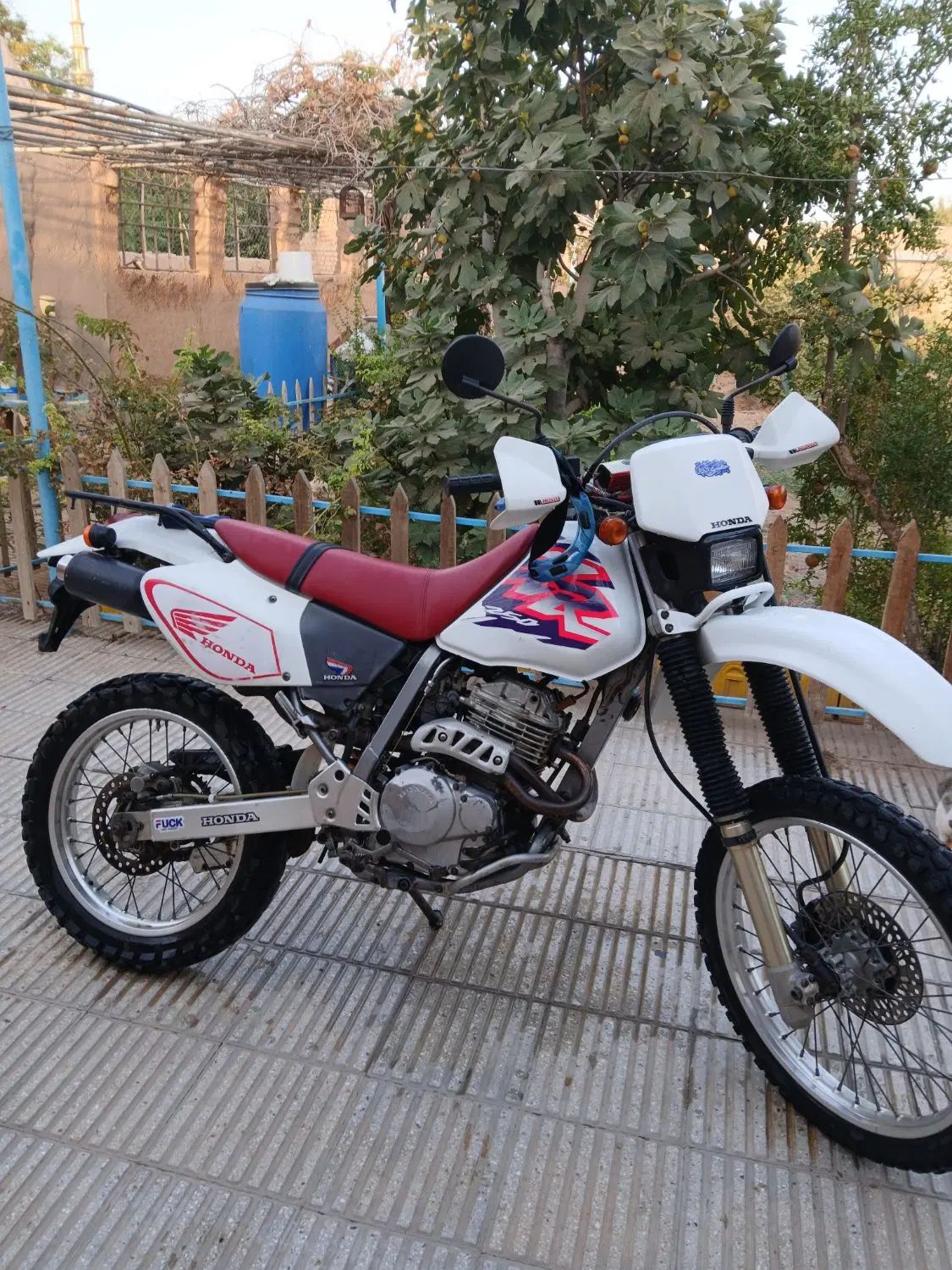 فروش هونداxt250|موتورسیکلت|تهران, آذری|دیوار