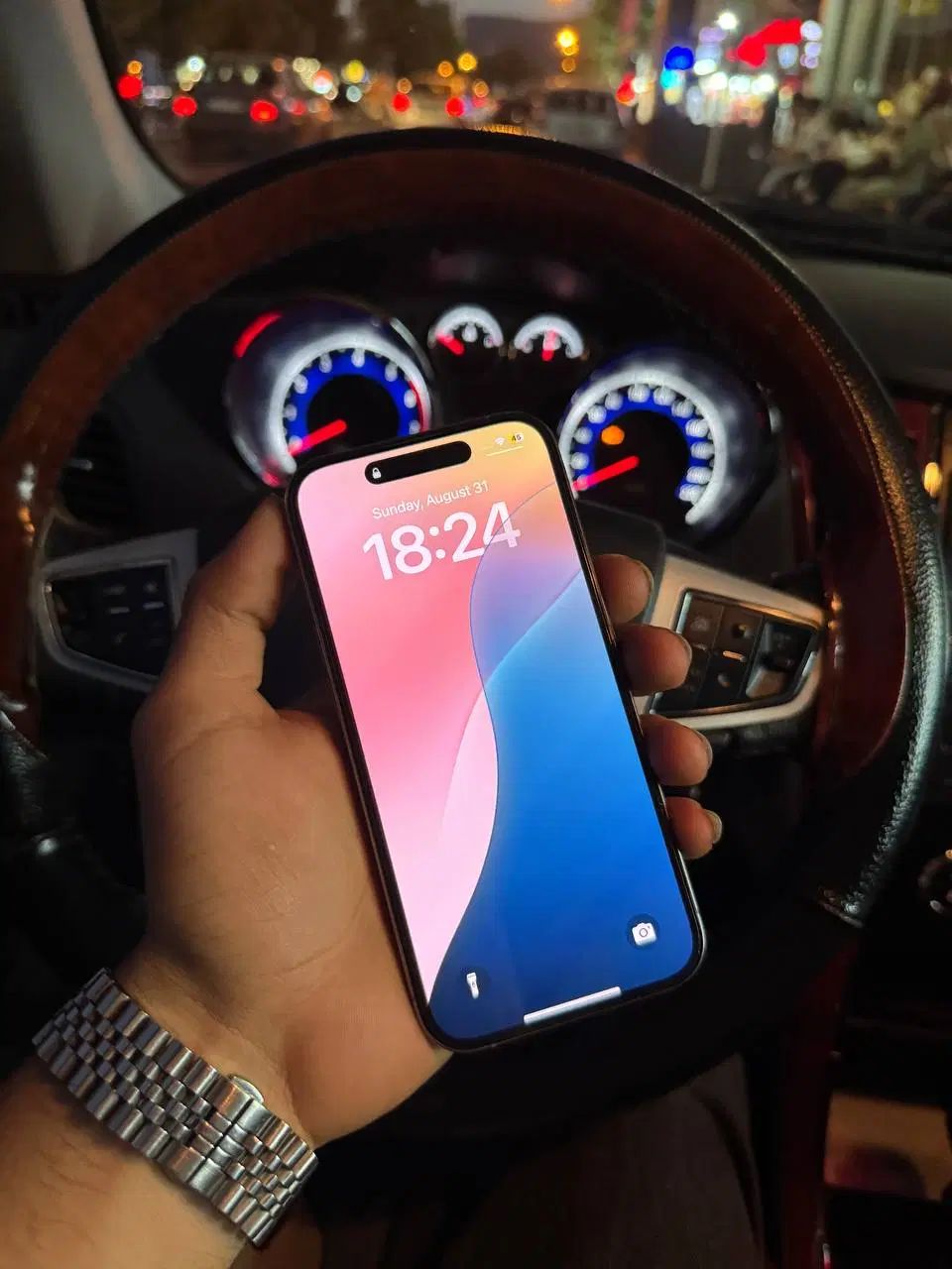 ایفون 15 pro   باطری 100   سایکل 18|موبایل|مشهد, دانشجو|دیوار