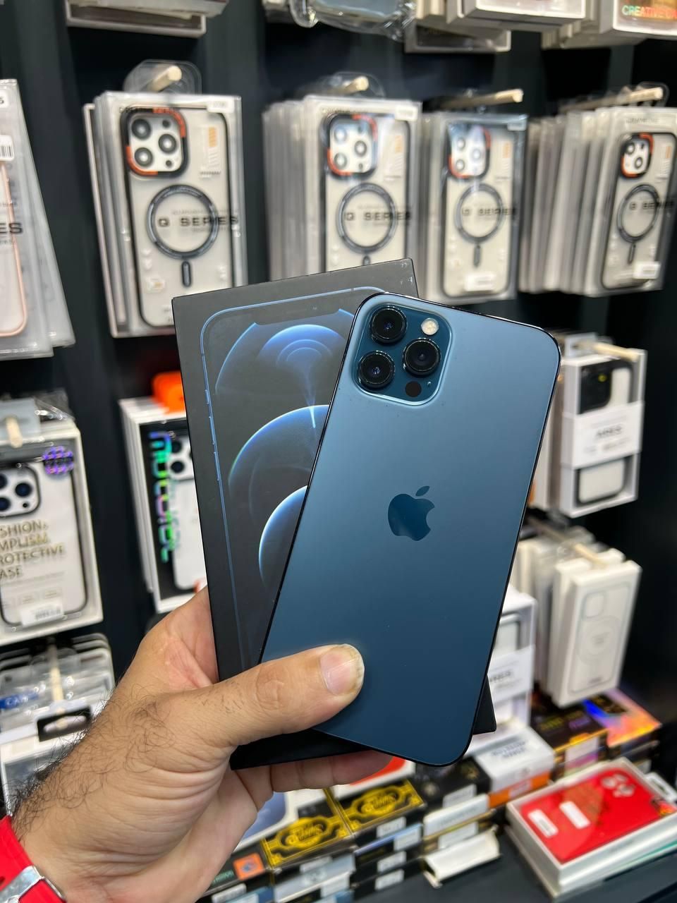 اپل iPhone 12 Pro Max با حافظهٔ ۲۵۶ گیگابایت|موبایل|رشت, بازار|دیوار