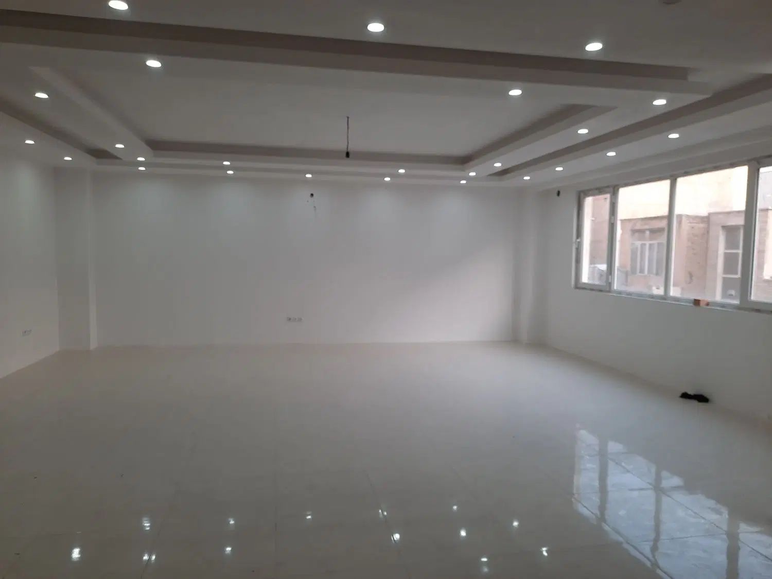 ۱۲۰متری فول /سندی با لوکیشن خوب/دهقان ویلا اول|فروش آپارتمان|کرج, دهقان ویلا|دیوار