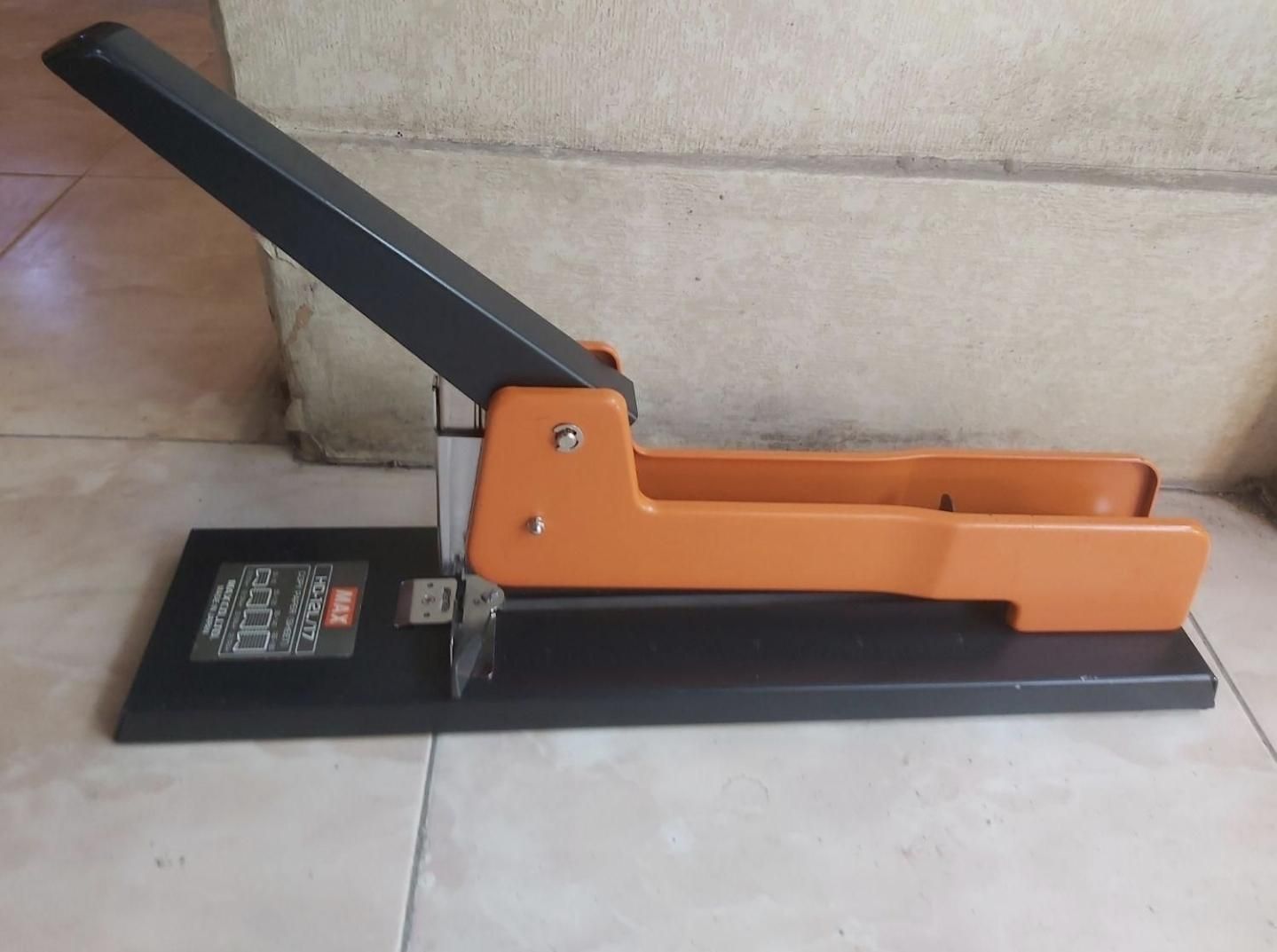 میخکوب ، منگه سایز بزرگ مکس ژاپنی|لوازم التحریر|ارومیه, |دیوار