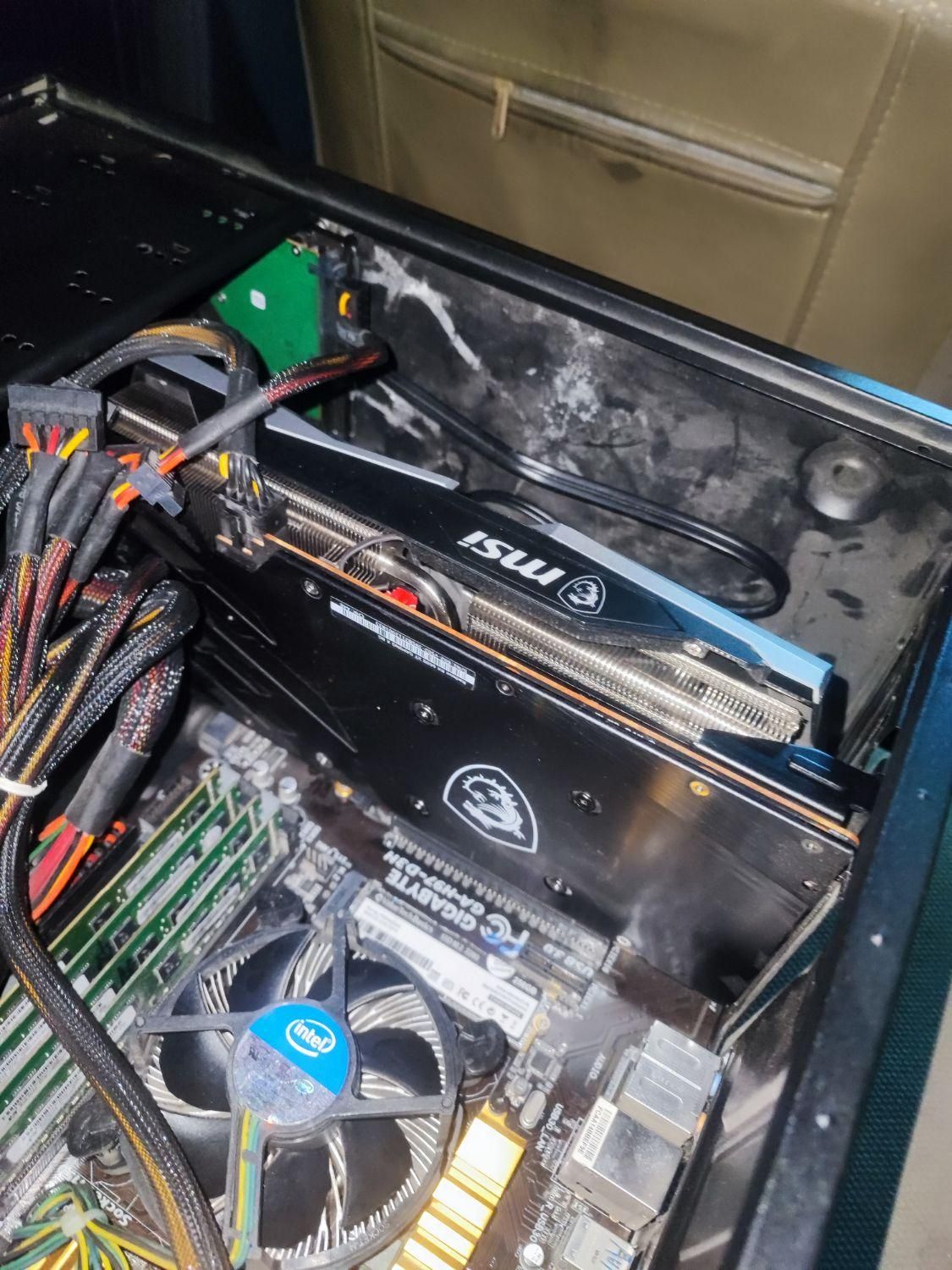 کارت گرافیک rx 6600 xt 8gig msi|قطعات و لوازم جانبی رایانه|خوی, |دیوار
