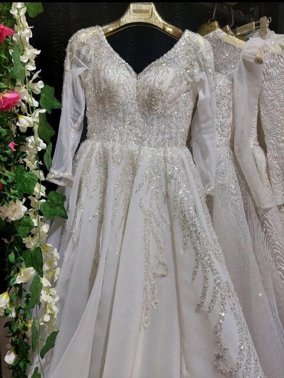 فروش لباس عروس(شکار واقعی نصف قیمت بازار)|لباس|گنبد کاووس, |دیوار