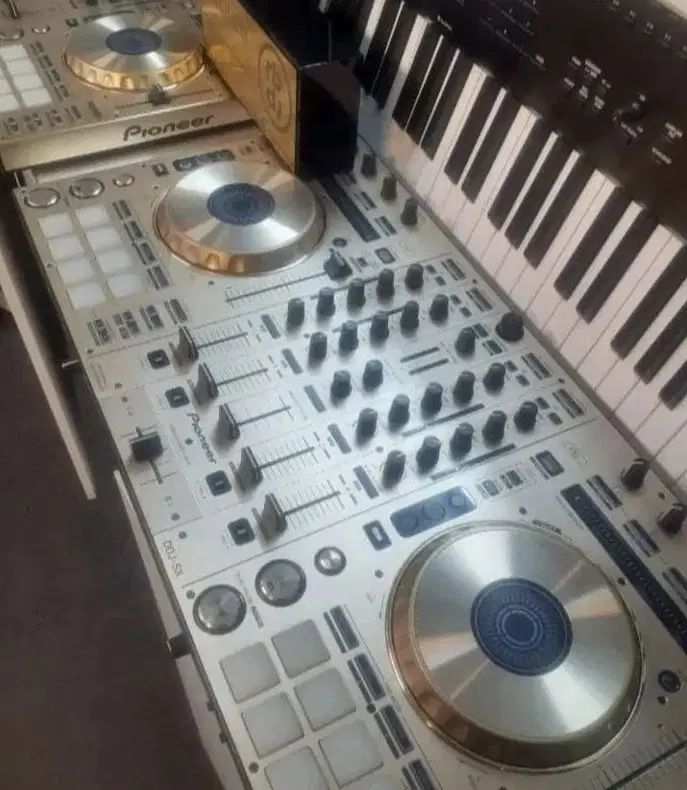دستگاه دیجی اموزش دیجی فردیس dj خرید فروش|آلات موسیقی|فردیس, فردیس|دیوار