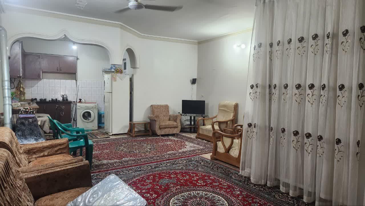 اجاره روزانه/هفتگی/ ۱۳۰ متری در فلسطین|اجارهٔ کوتاه‌مدت آپارتمان و سوئیت|رشت, فلسطین|دیوار