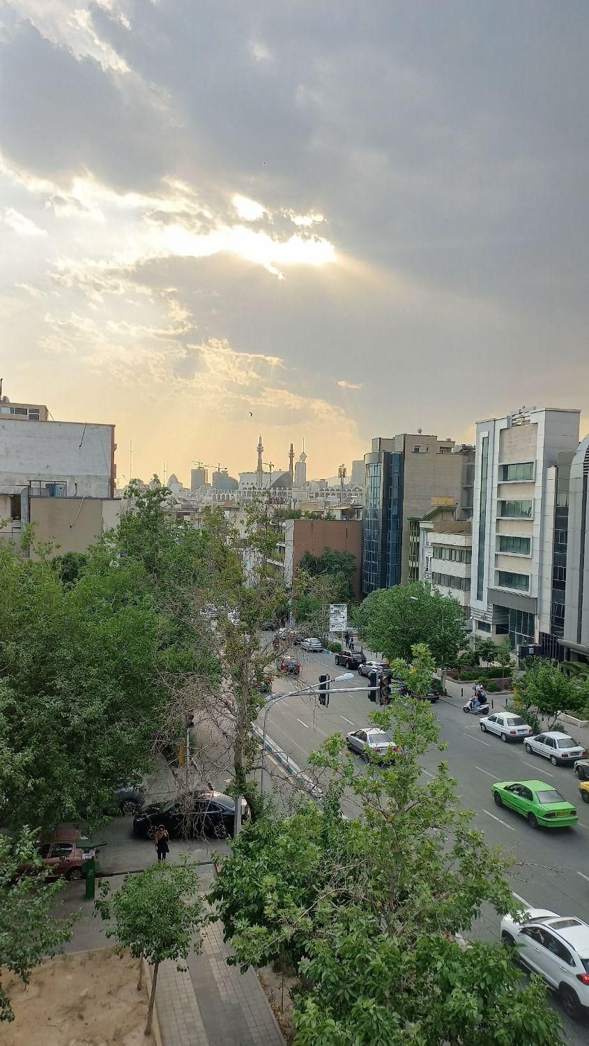 فروش مستغلات۱۰۰۰مترتجریش(فناخسرو)سرمایه گذاری|فروش دفتر کار، اتاق اداری، مطب|تهران, دربند|دیوار