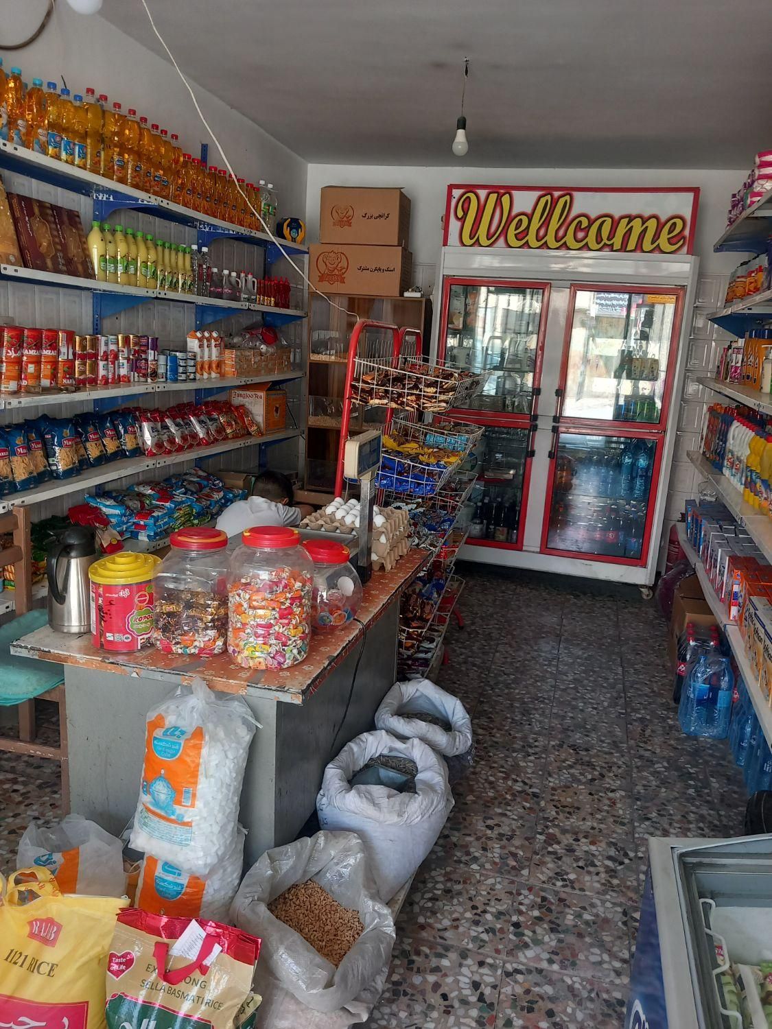 فروش خانه کلنگی داری مغازه وامکانات کامل|فروش خانه و ویلا|اصفهان, باتون|دیوار