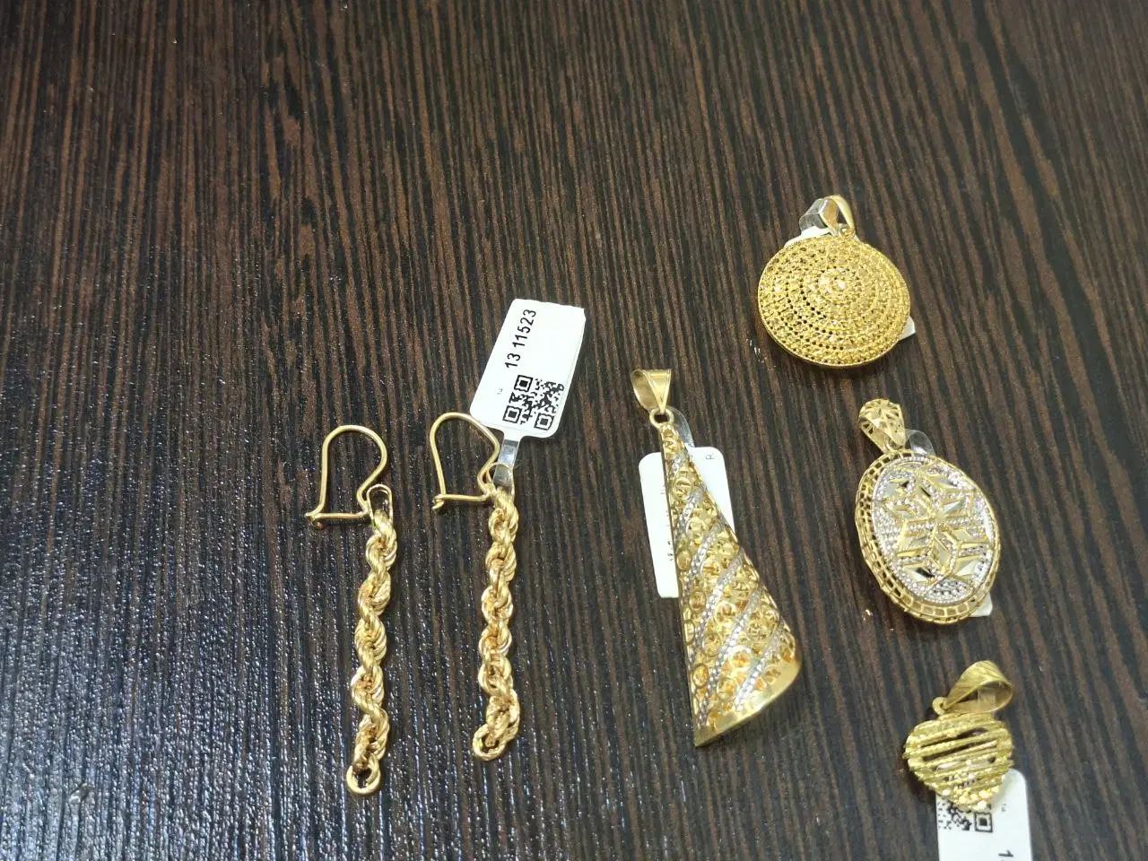 مدل و گوشواره|جواهرات|مشهد, احمدآباد|دیوار