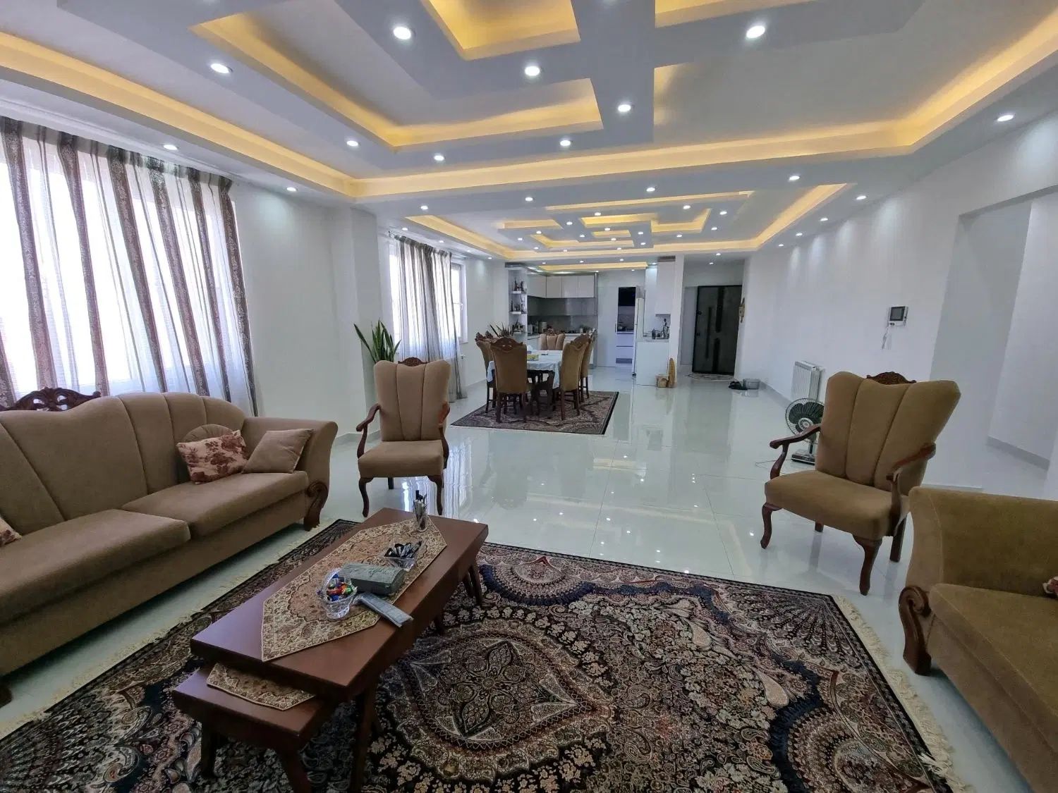فروش آپارتمان سنددار تندگویان یخسازی دانشجوافتخاری|فروش آپارتمان|رشت, نخودچر|دیوار