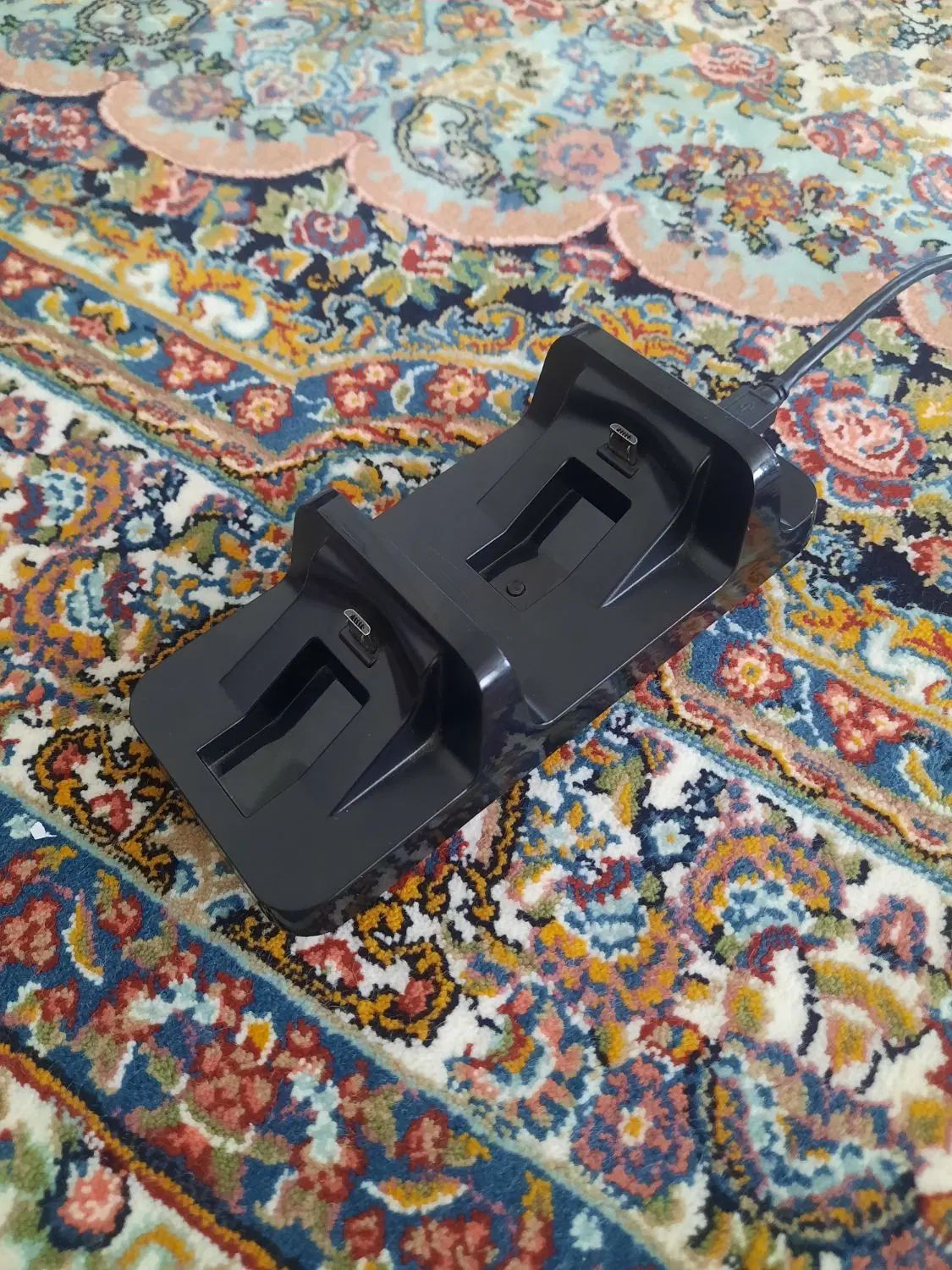 استند و شارژر دسته ps4|کنسول، بازی ویدئویی و آنلاین|کرمانشاه, |دیوار