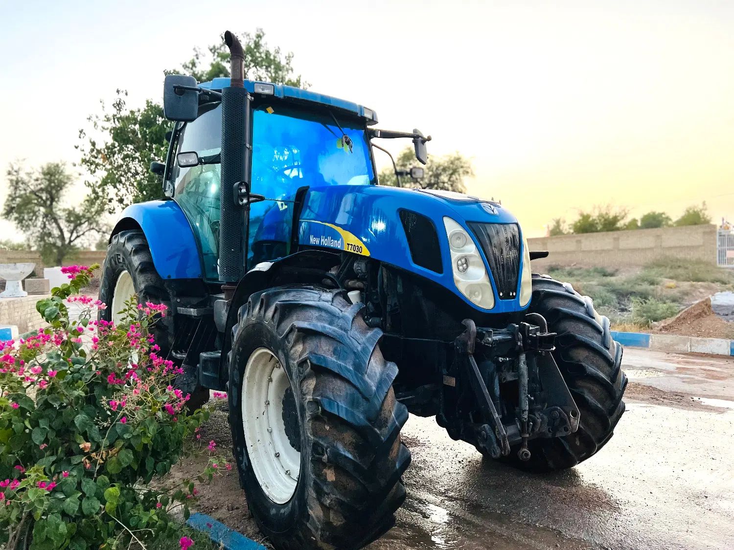 فروش تراکتور نیوهلند T7030 وارداتی مدل ۲۰۰۷|خودرو سنگین|اهواز, زیتون کارمندی|دیوار