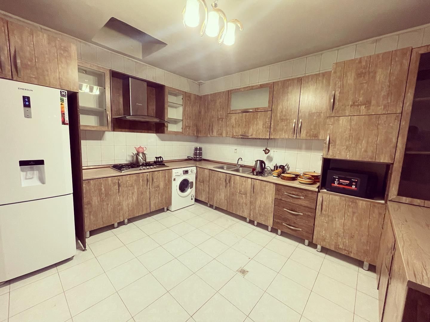 اجاره روزانه واحد مبله شیک لوکس در غرب تهران|اجارهٔ کوتاهمدت آپارتمان و سوئیت|تهران, صادقیه|دیوار