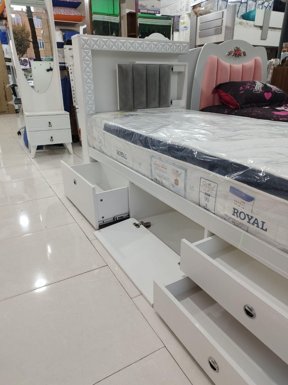 سرویس خواب یکنفره|تخت و سرویس خواب|پاکدشت, پاکدشت (مامازند)|دیوار