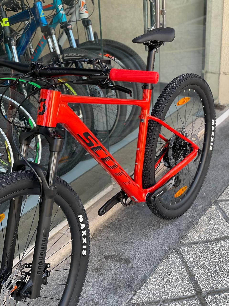 اسکات اسکیل ۹۷۰ رنگ قرمز|دوچرخه، اسکیت، اسکوتر|شهریار, شهریار|دیوار