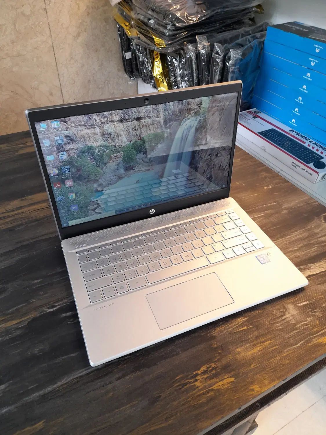 باریک،سبک، لپ تاپ نسل ۸ HP i5 Pavilion مناسب سالید|رایانه همراه|مشهد, کلاهدوز|دیوار