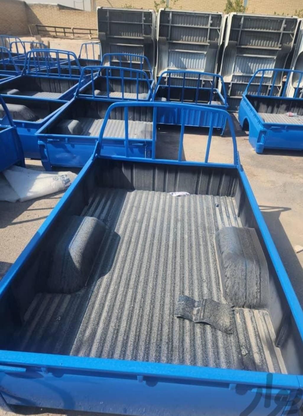 لگنی عقب نیسان سایپا نقدو اقساطی باشرایط شما|قطعات یدکی و لوازم جانبی|خمینی‌شهر, |دیوار