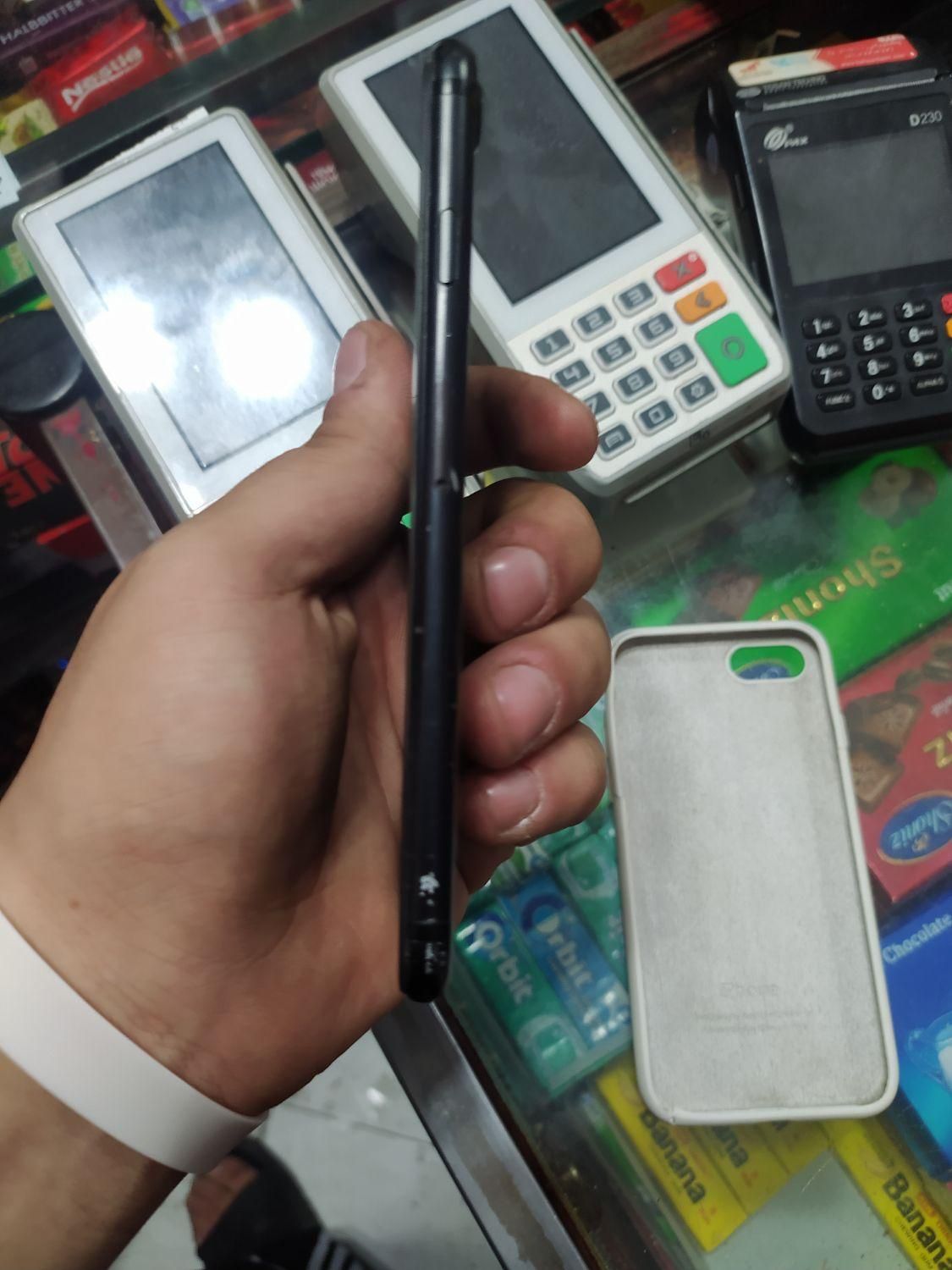 اپل iPhone 7 با حافظهٔ ۱۲۸ گیگابایت|موبایل|تهران, شهرآرا|دیوار