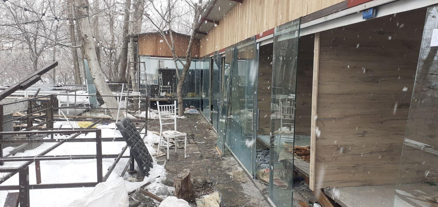 خدمات نصب شیشه های سکوریت، میرال، دوجداره|خدمات پیشه و مهارت|همدان, |دیوار