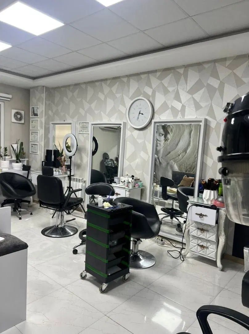 سالن زیبایی/۶۲ متر/دیلمان|اجارهٔ دفتر کار، اتاق اداری، مطب|رشت, دیلمان|دیوار