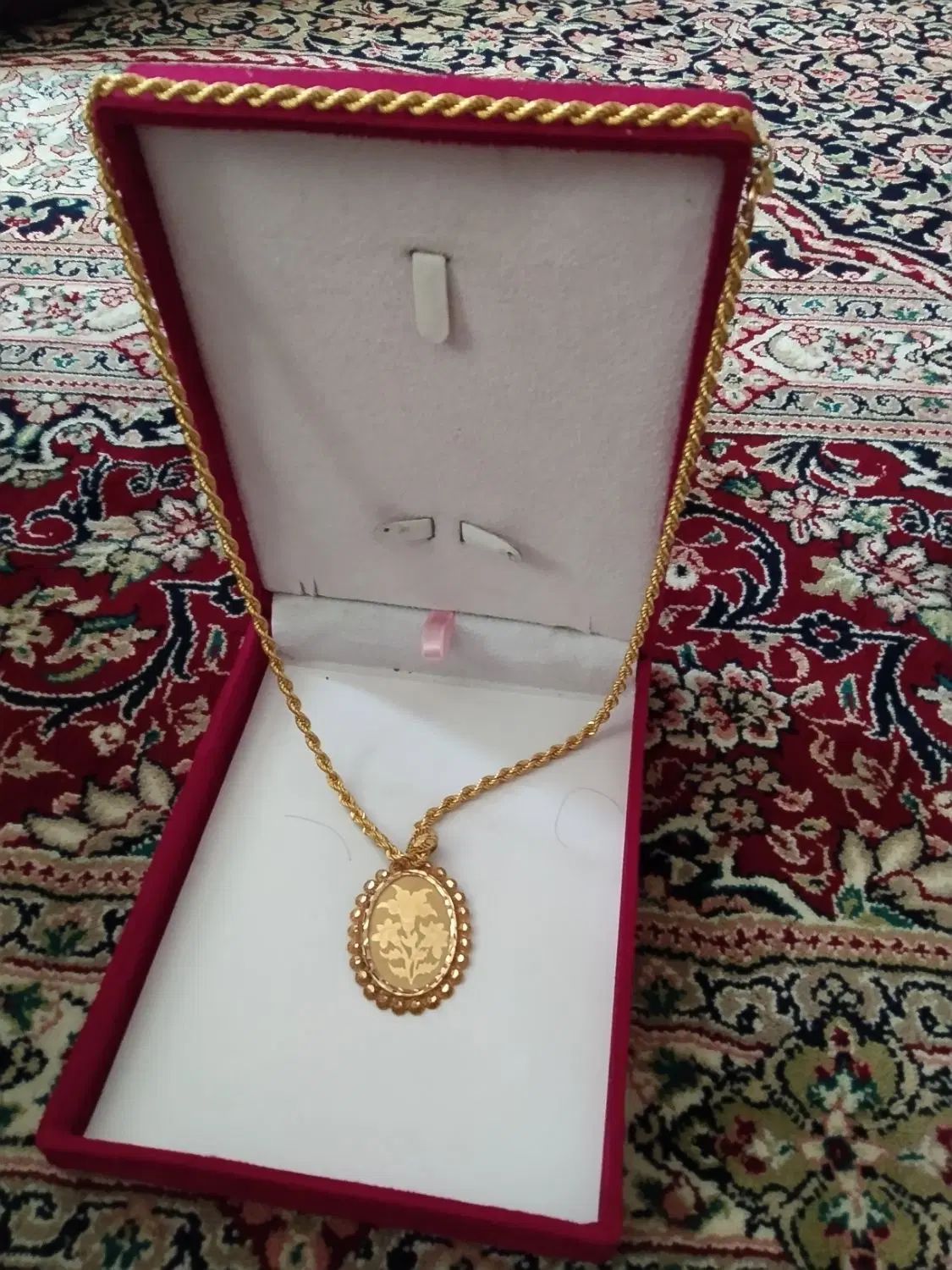 گردنبند|جواهرات|مشهد, کوی المهدی|دیوار
