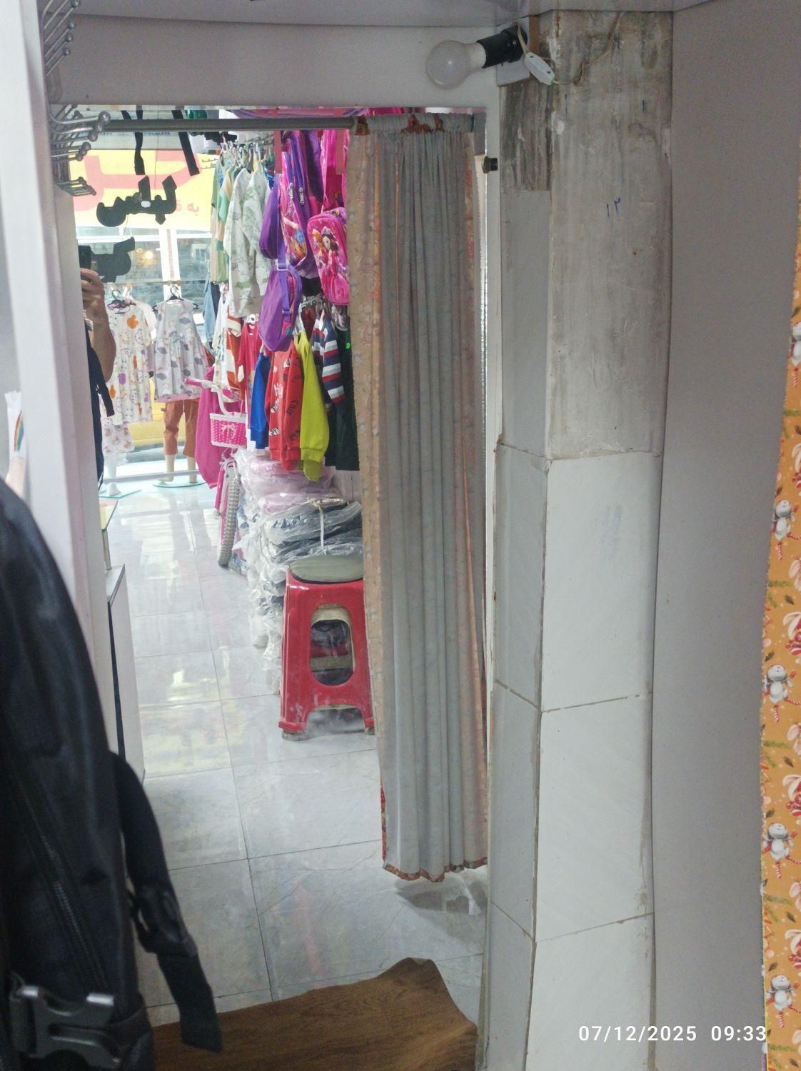 مانکن ،چوب لباسی،قفسه،رگال تیله ای،صندلی|حراج|کرج, شاهین‌ویلا|دیوار