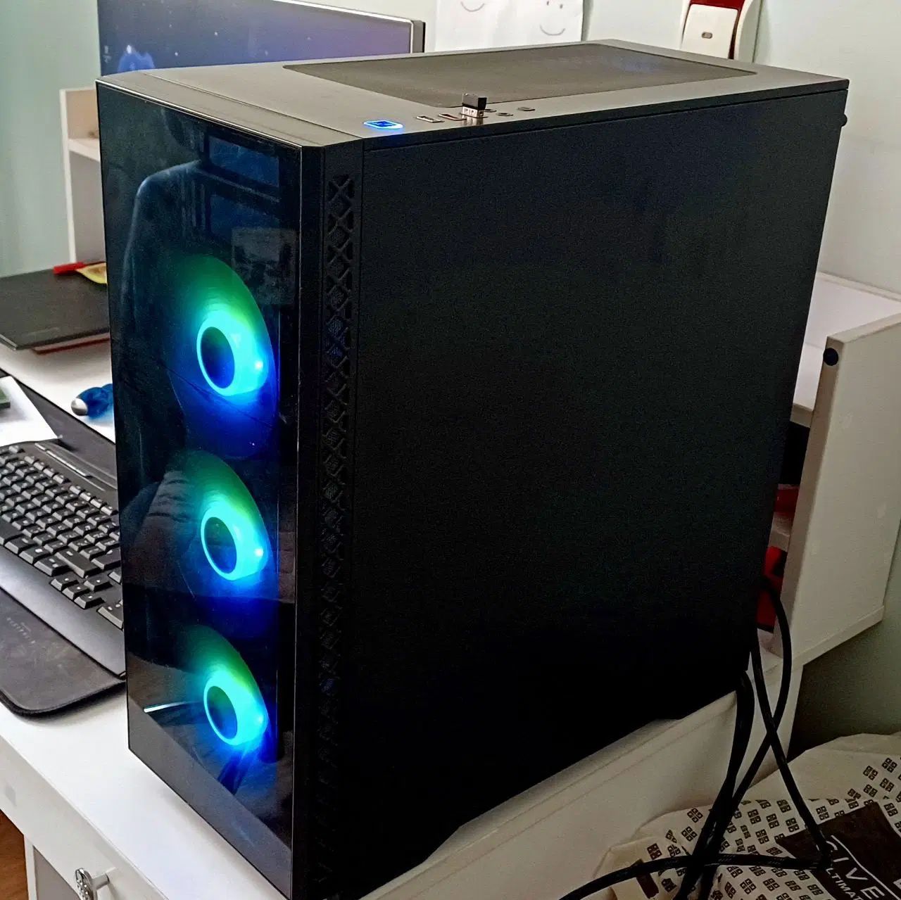 کیس کامپیوتر اسمبل شده مخصوص3D رندرینگ و گیمینگ|رایانه رومیزی|تهران, فردوس|دیوار