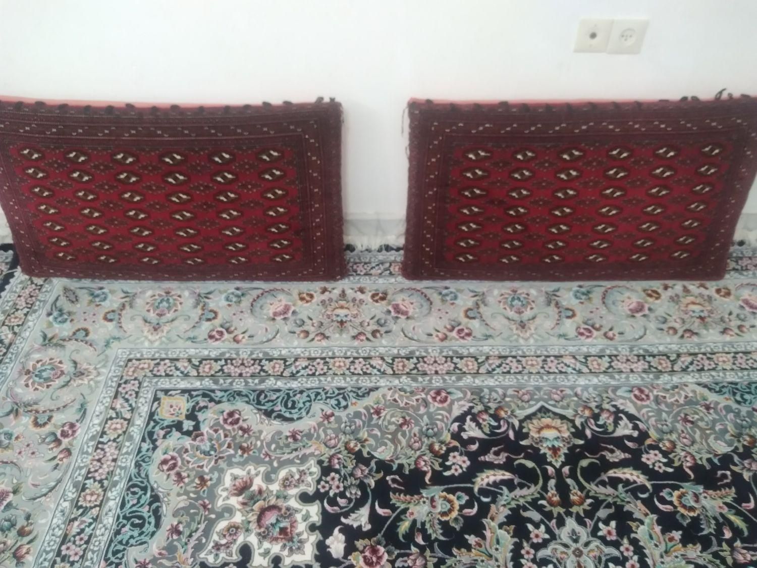 سلام پشتی|پشتی|گنبد کاووس, |دیوار