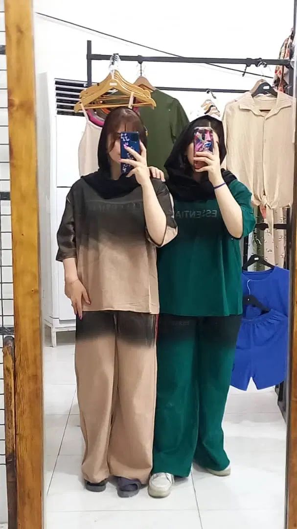 داخل کوچه رو ب روی بانــک ملـت پوشاک نــلا|لباس|دهلران, |دیوار