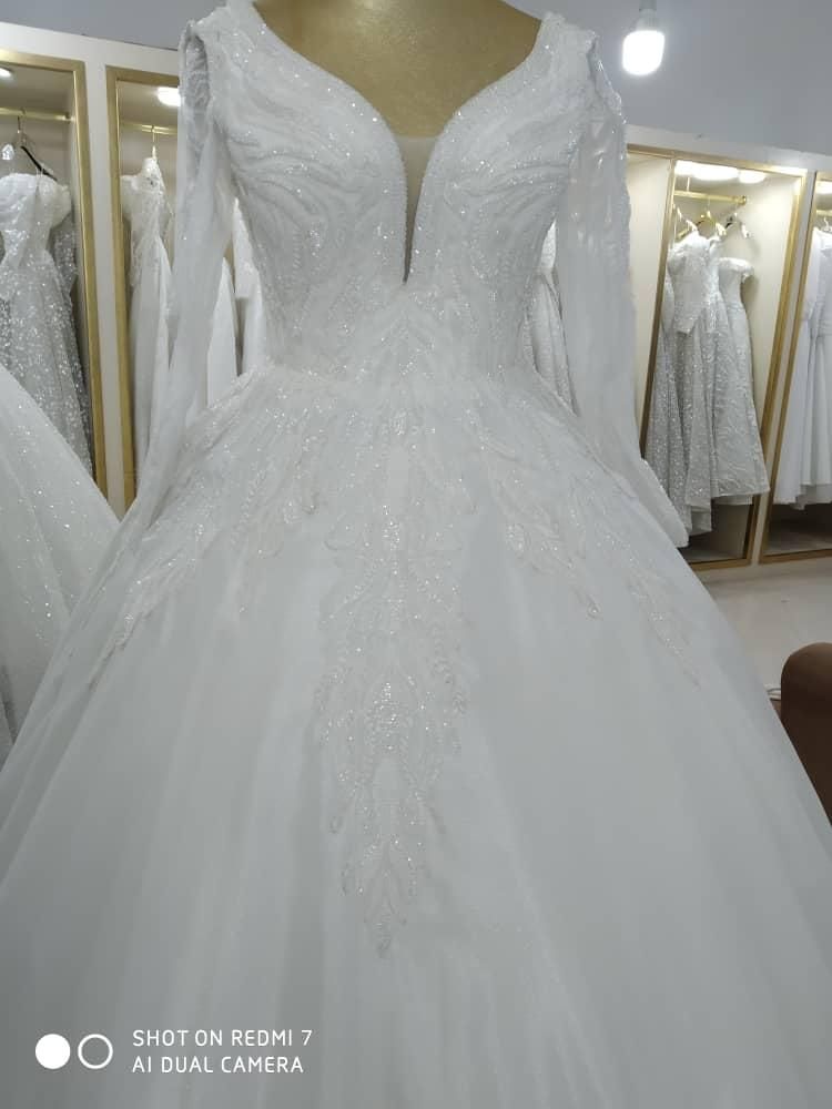 فروش تمامی لوازم مزون زاهدان|لباس|خاش, |دیوار