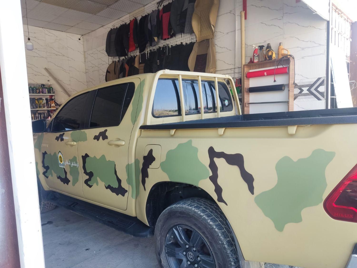 نصب شیشه دودی تمام خودروها|خدمات موتور و ماشین|سنندج, |دیوار