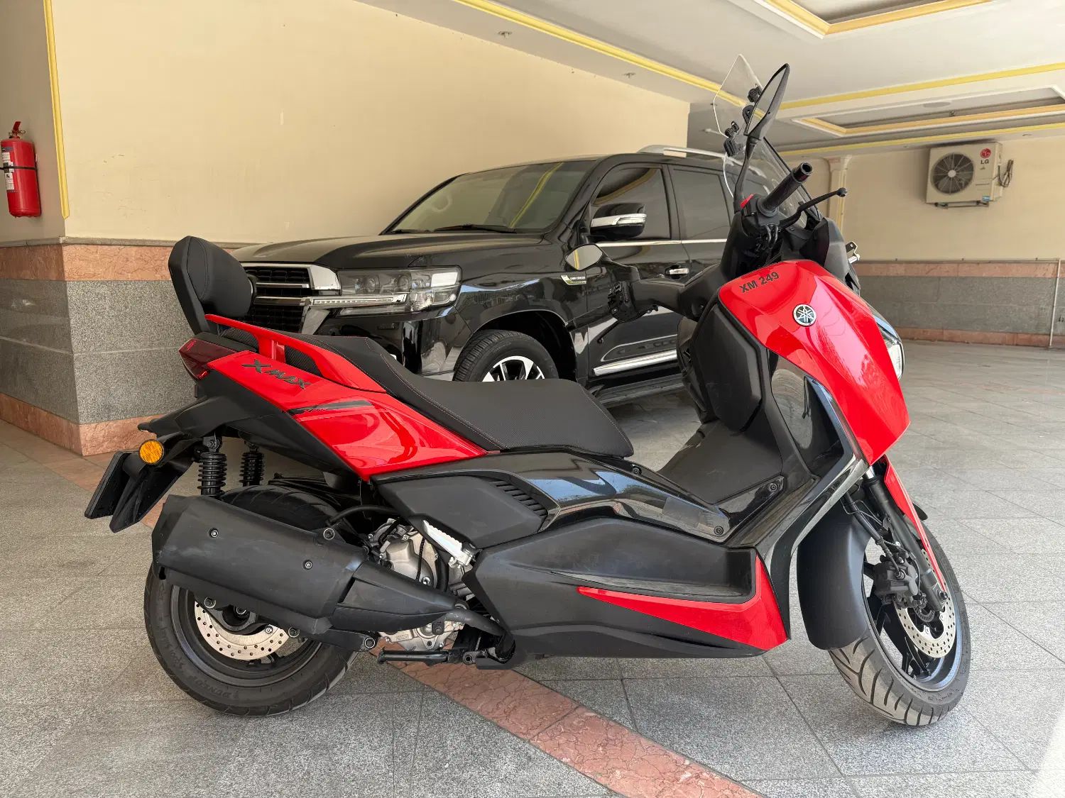 Yamaha xmax250 1403 فیس جدید|موتورسیکلت|مشهد, فرهنگ|دیوار