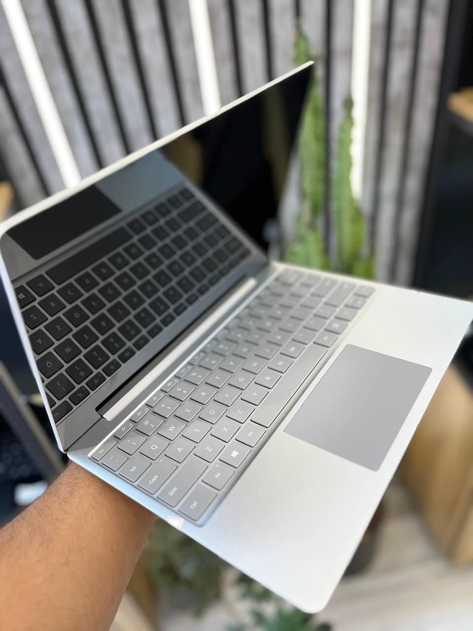 Microsoft LAP GO2 تمیز|رایانه همراه|کرج, هفت تیر|دیوار