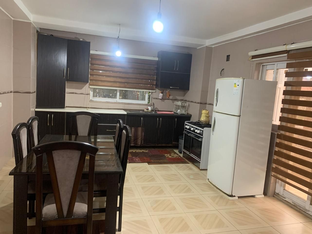 اجاره روزانه آپارتمان ساحلی ۱۴۰ متری|اجارهٔ کوتاه‌مدت آپارتمان و سوئیت|ایزدشهر, |دیوار