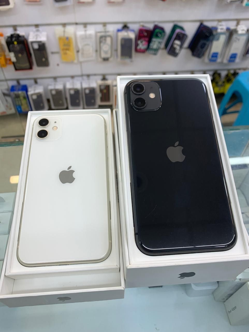 اپل iPhone 11 با حافظهٔ ۱۲۸ گیگابایت|موبایل|بندرعباس, |دیوار