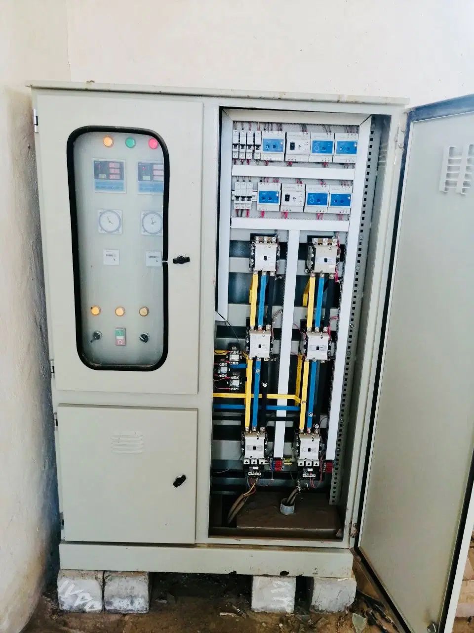 برق صنعتی.برق خورشیدی.دوربین.سیستم اضطراری|خدمات پیشه و مهارت|بیرجند, |دیوار