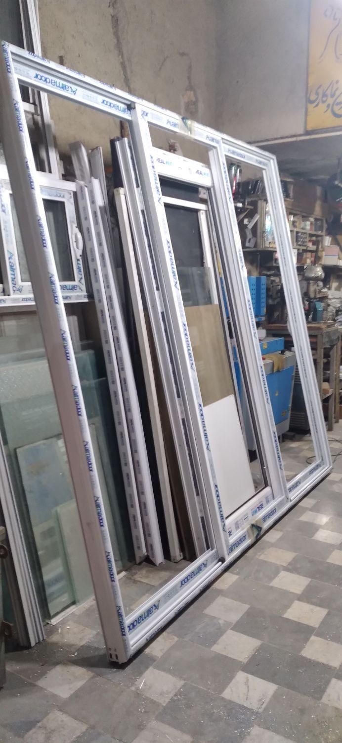 ساخت درب و پنجر دوجداره توری پلیسه و معمولی|خدمات پیشه و مهارت|گرگان, |دیوار