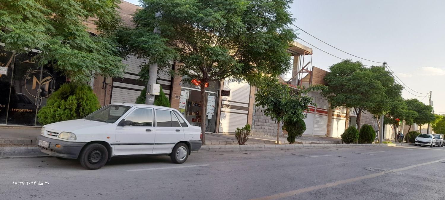 فروش مغازه ۲۵ متری در خیابان رضائیان(۲۴متری اول)|فروش مغازه و غرفه|اصفهان, عطار نیشابوری|دیوار