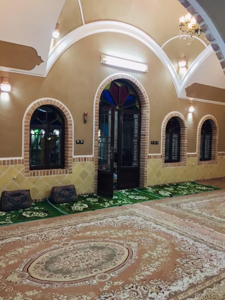 اجاره روزانه خانه باغ سنتی مهریز|اجارهٔ کوتاهمدت ویلا و باغ|مهریز, |دیوار