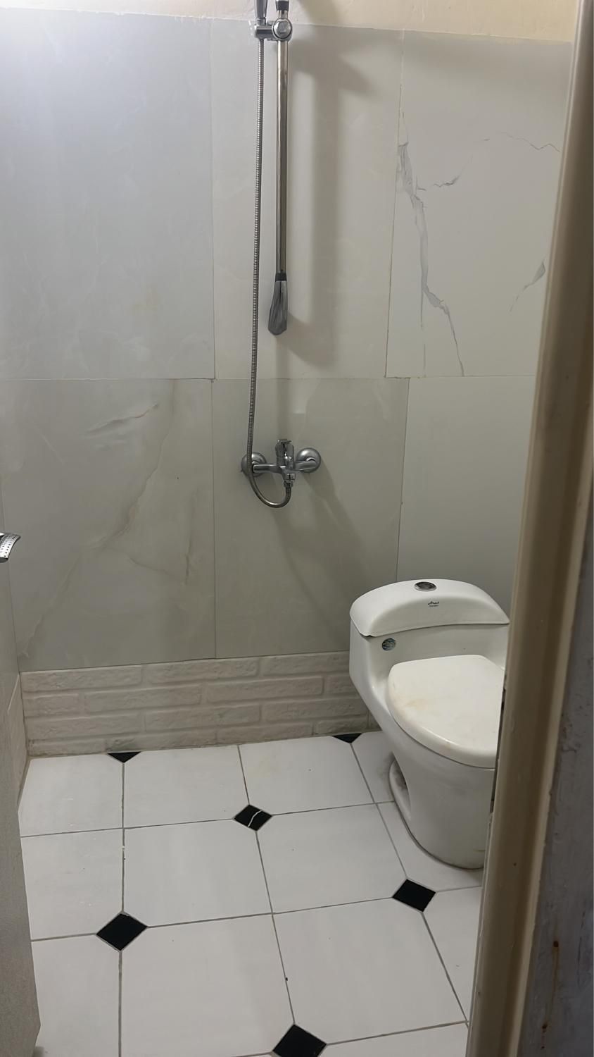 آپارتمان مبله روزانه هفتگی ماهانه کوروش مال ستاری|اجارهٔ کوتاه‌مدت آپارتمان و سوئیت|تهران, باغ فیض|دیوار