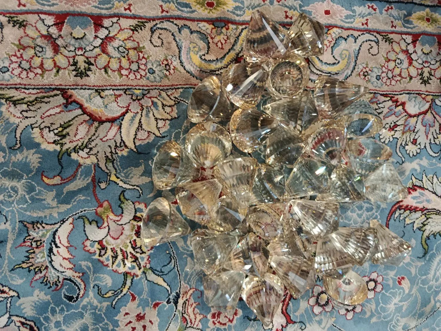 گوی کریستال لوستر|لوستر و چراغ آویز|کرج, فاز ۴ مهرشهر|دیوار