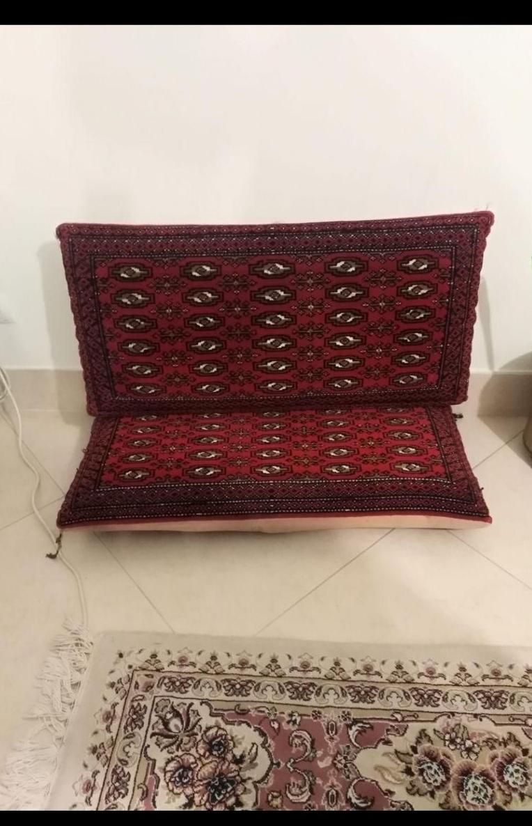 پشتی سنتی زیبا|پشتی|شیروان (خراسان), |دیوار